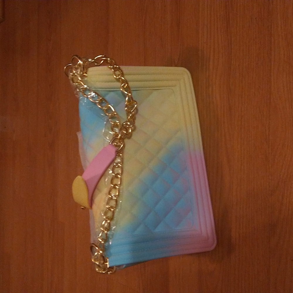 Purse - Picture 3 of 3